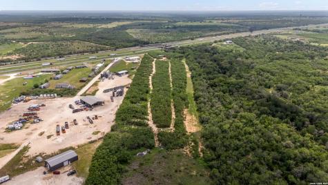 15725 N Interstate 35 Moore TX 78057