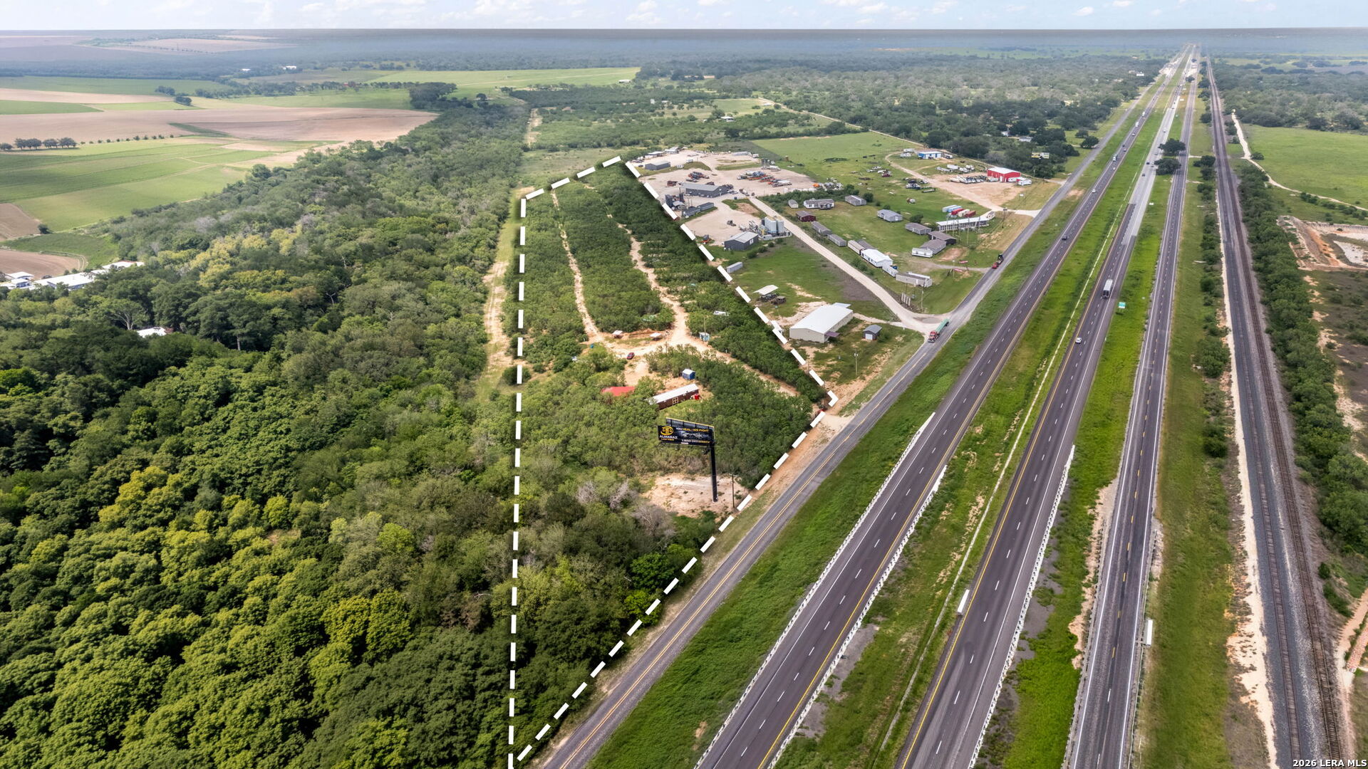 15725 N Interstate 35 Moore TX 78057