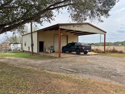 6? Ac Fm 1937 San Antonio TX 78221