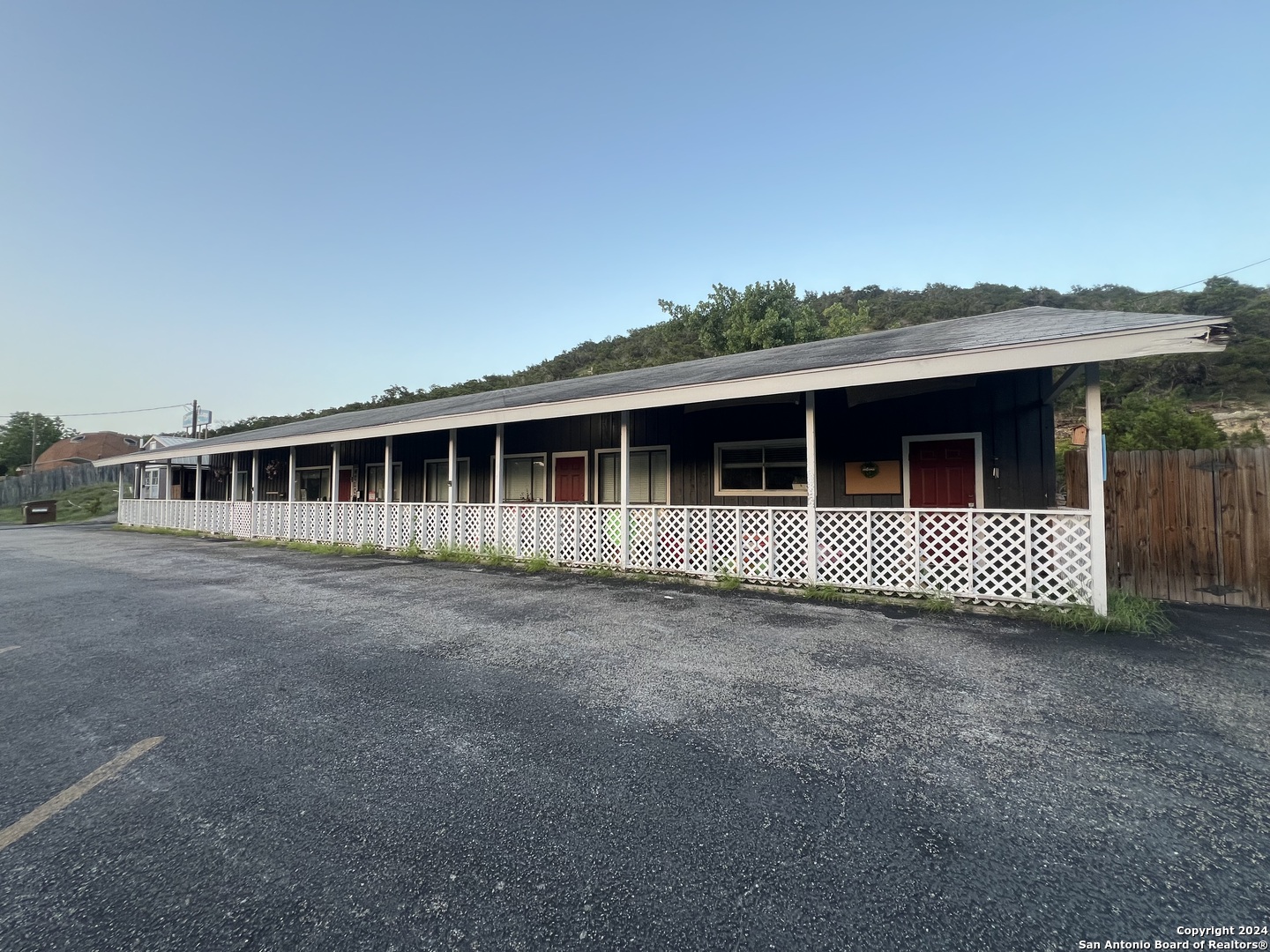 130 Charter Oak Canyon Lake TX 78133