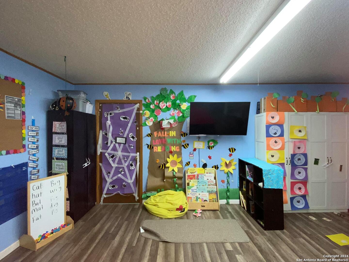 130 Charter Oak Canyon Lake TX 78133