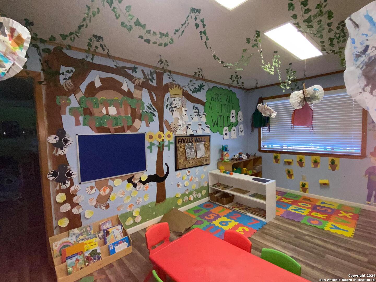 130 Charter Oak Canyon Lake TX 78133