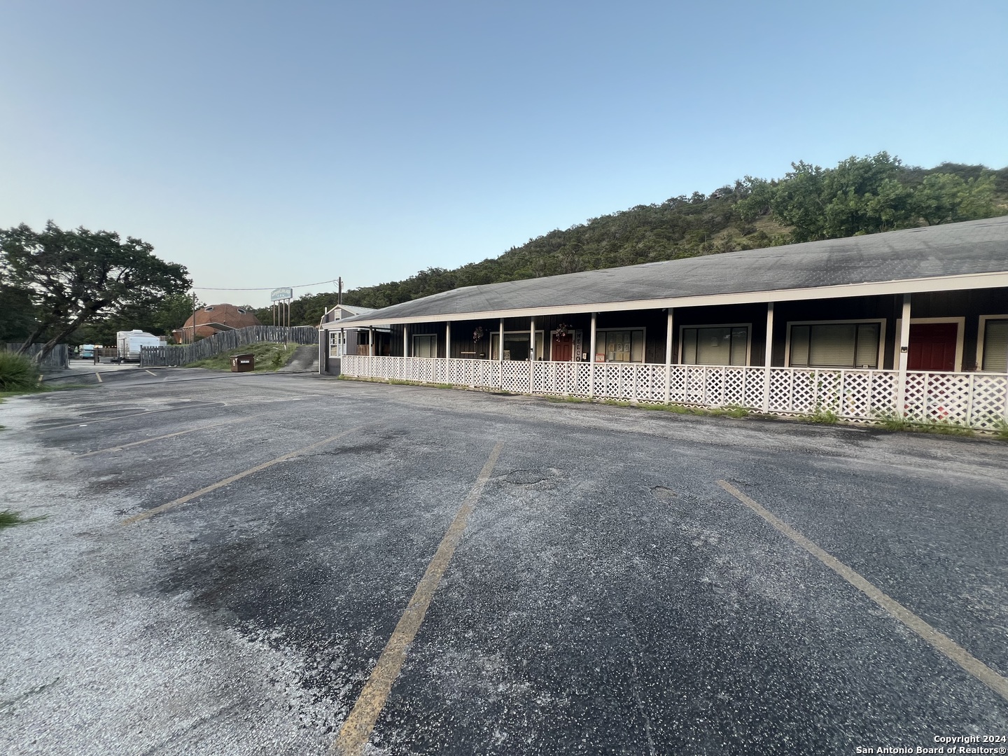 130 Charter Oak Canyon Lake TX 78133