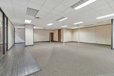 429 Jefferson Street Kerrville TX 78028