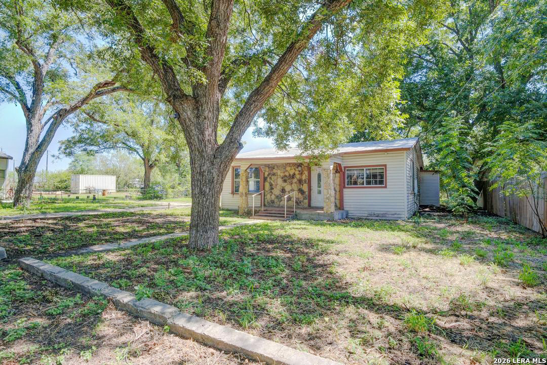 7402 Quintana San Antonio TX 78211
