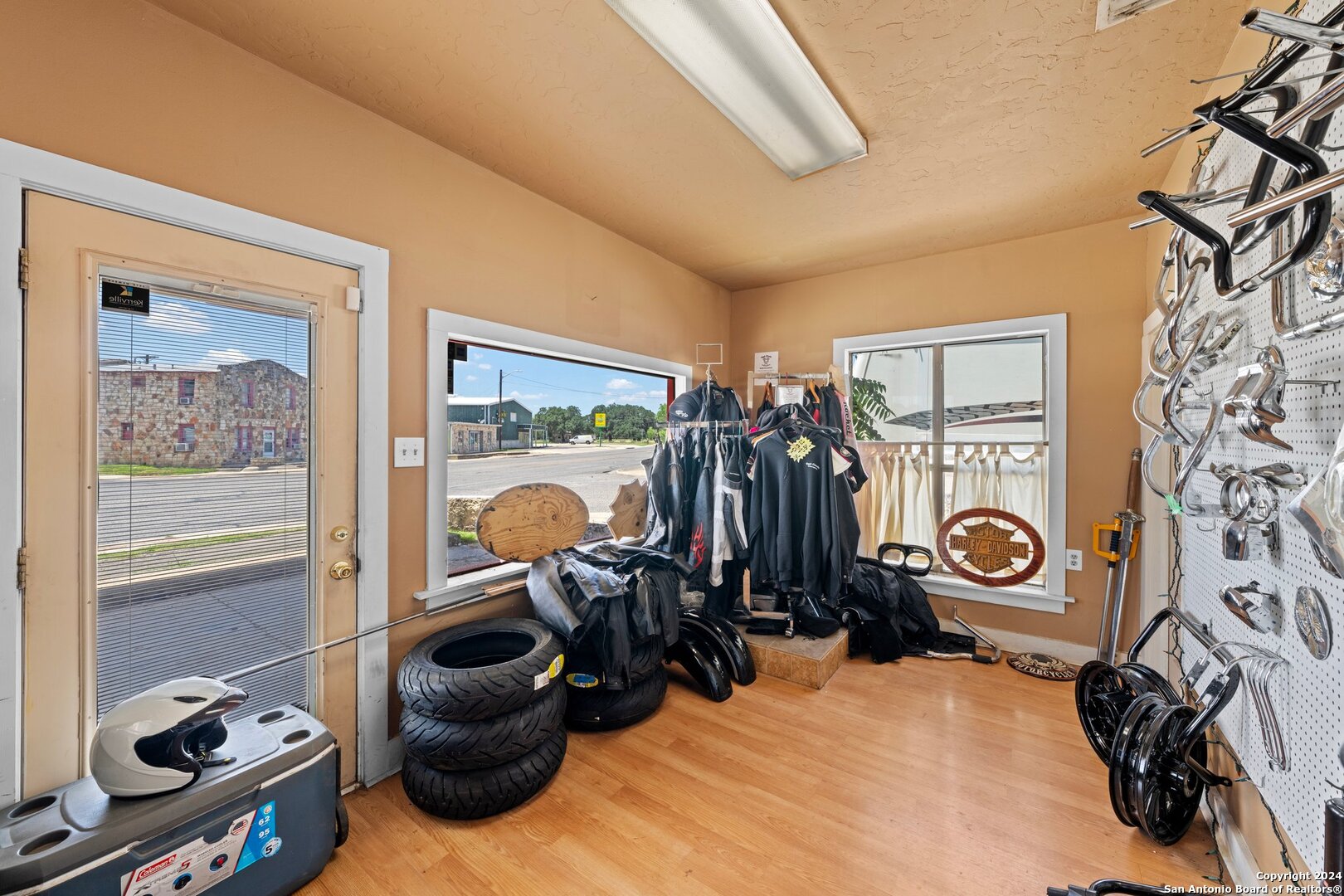 1700 Broadway Kerrville TX 78028