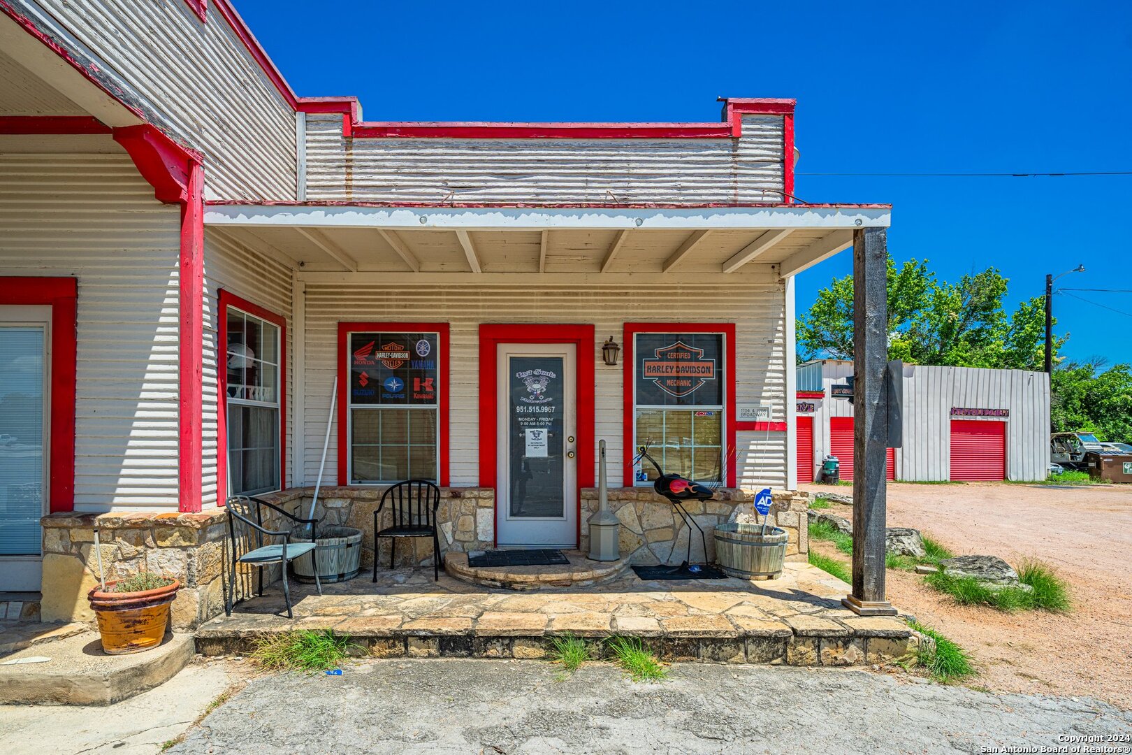 1700 Broadway Kerrville TX 78028