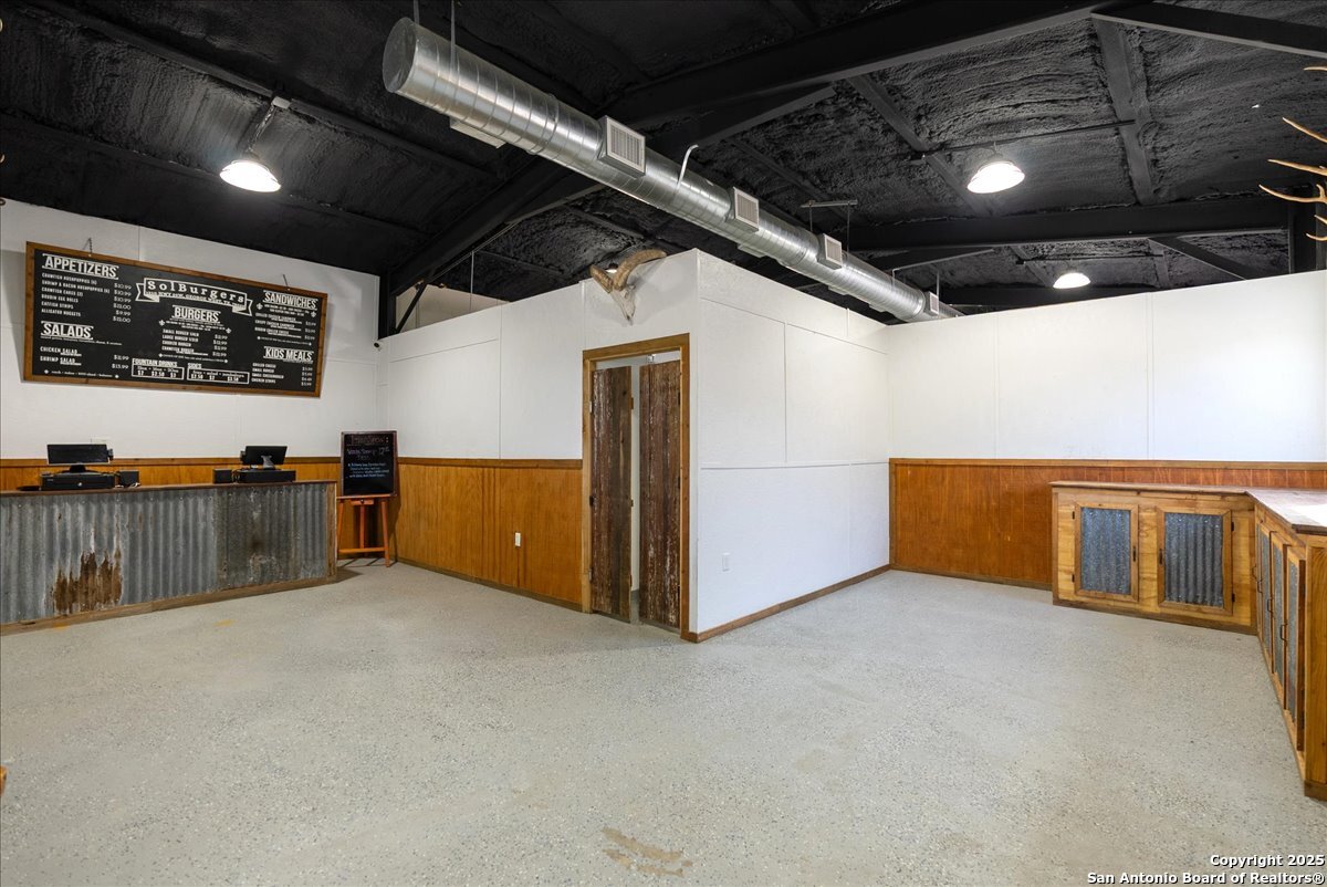 1200 Highway 59 George West TX 78022