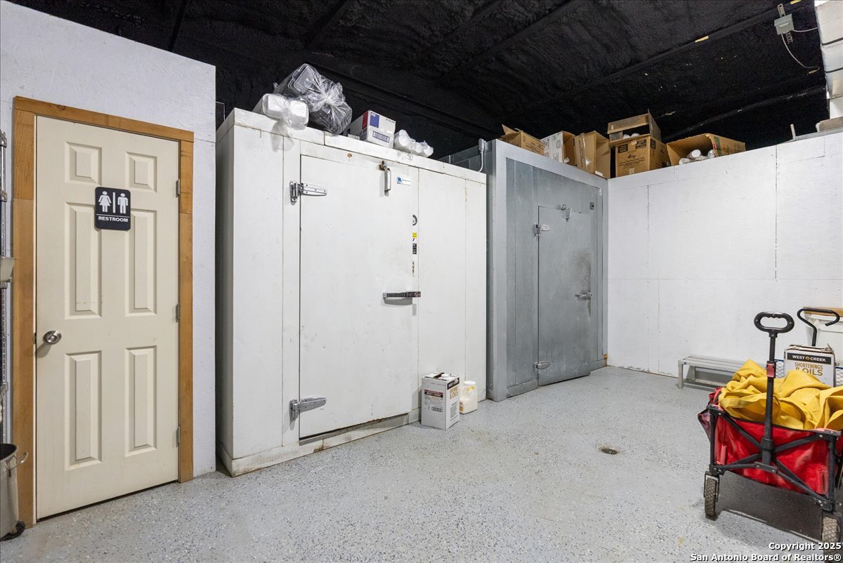 1200 Highway 59 George West TX 78022