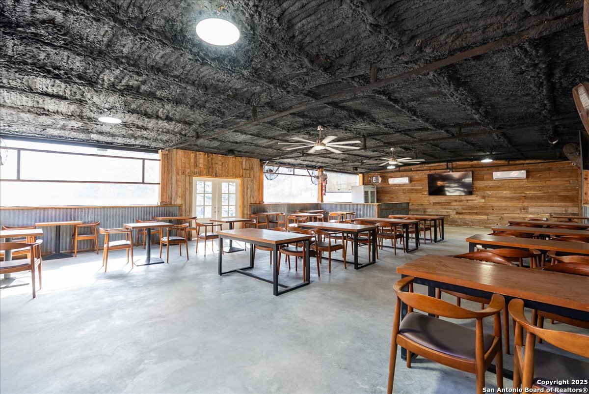 1200 Highway 59 George West TX 78022