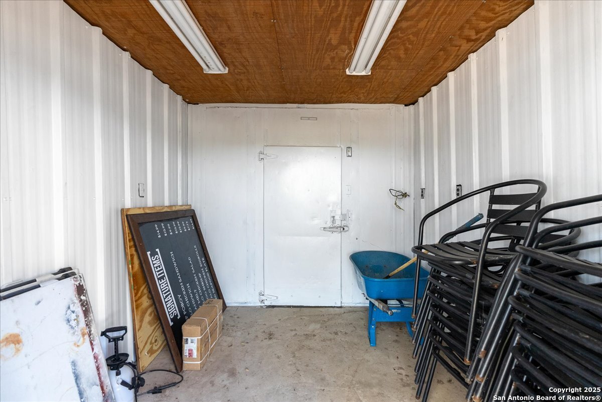 1200 Highway 59 George West TX 78022