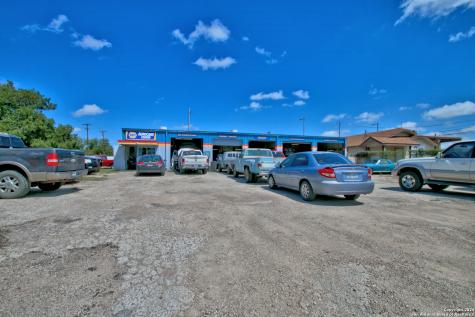 119 W Lindbergh Boulevard Universal City TX 78148