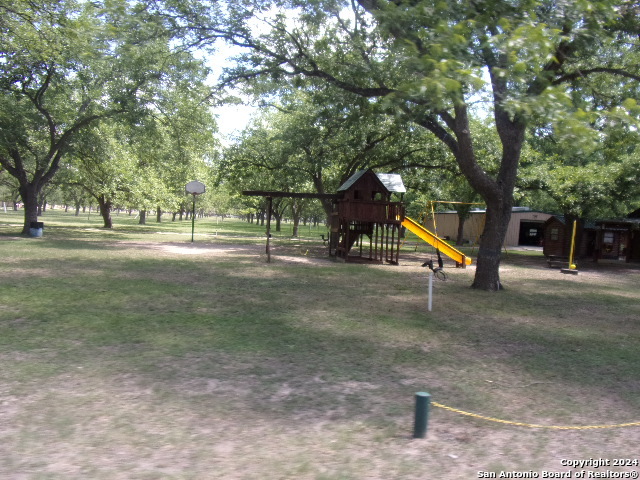 111 Red Wright Road Leakey TX 78873