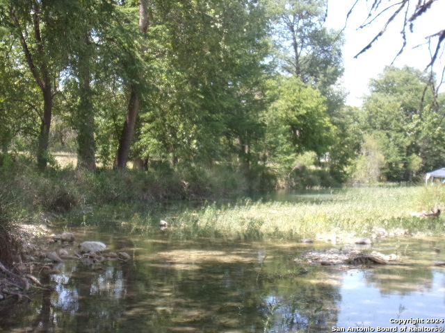 111 Red Wright Road Leakey TX 78873
