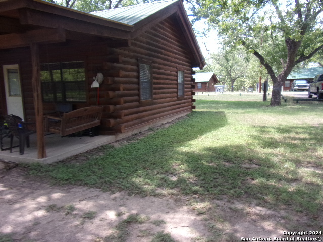 111 Red Wright Road Leakey TX 78873