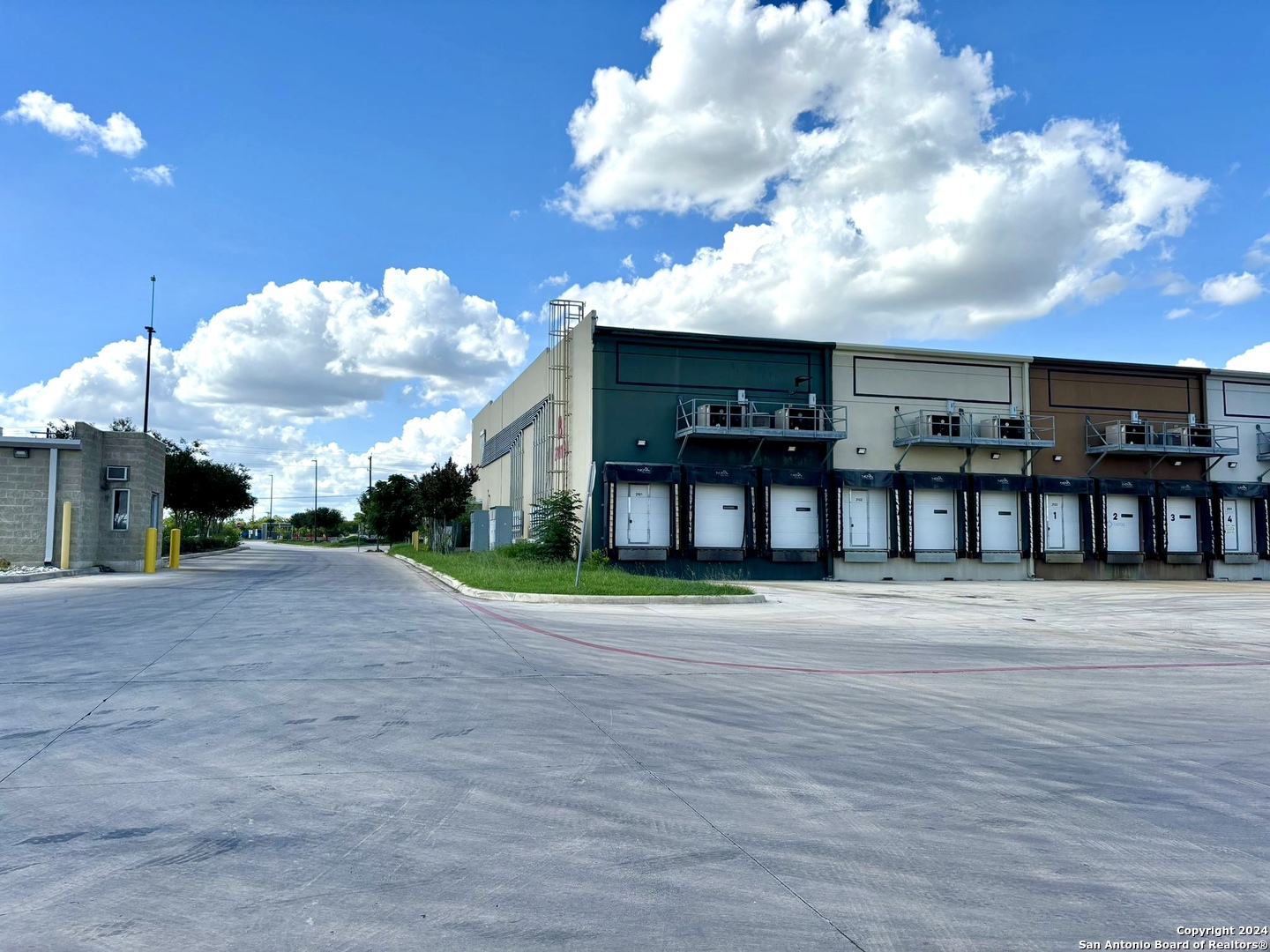 9342 Loop 410 San Antonio TX 78223