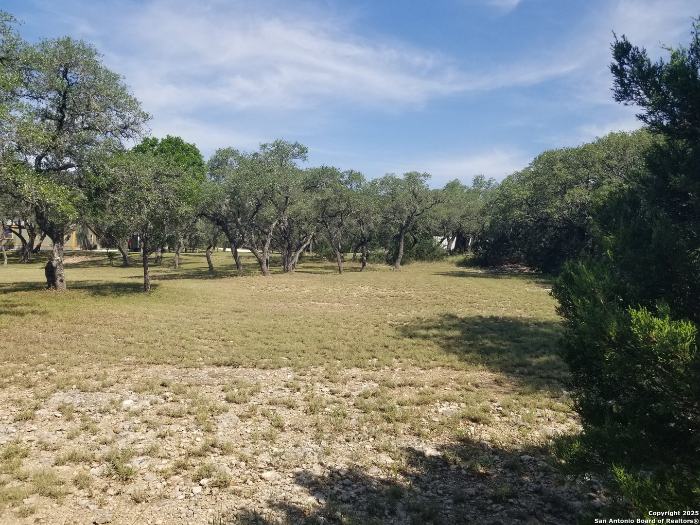 9200 Park Road 37 Lakehills TX 78063