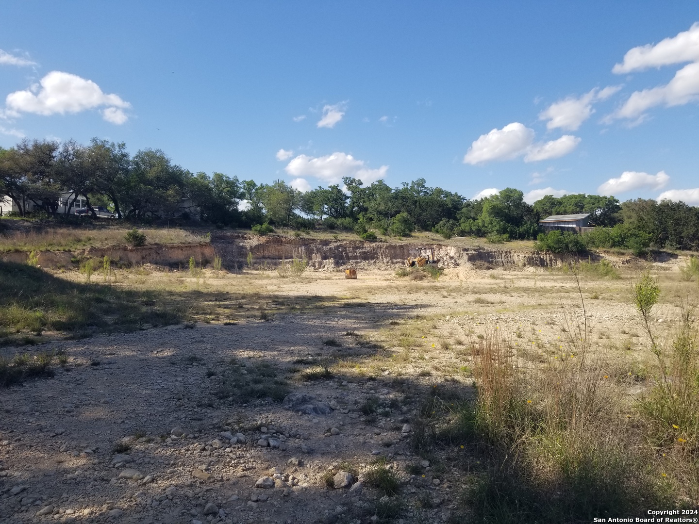 9200 Park Road 37 Lakehills TX 78063