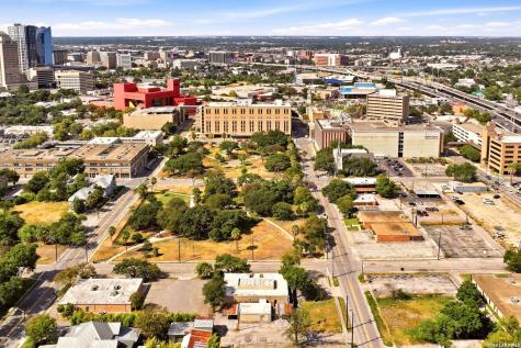 420 Baltimore San Antonio TX 78215