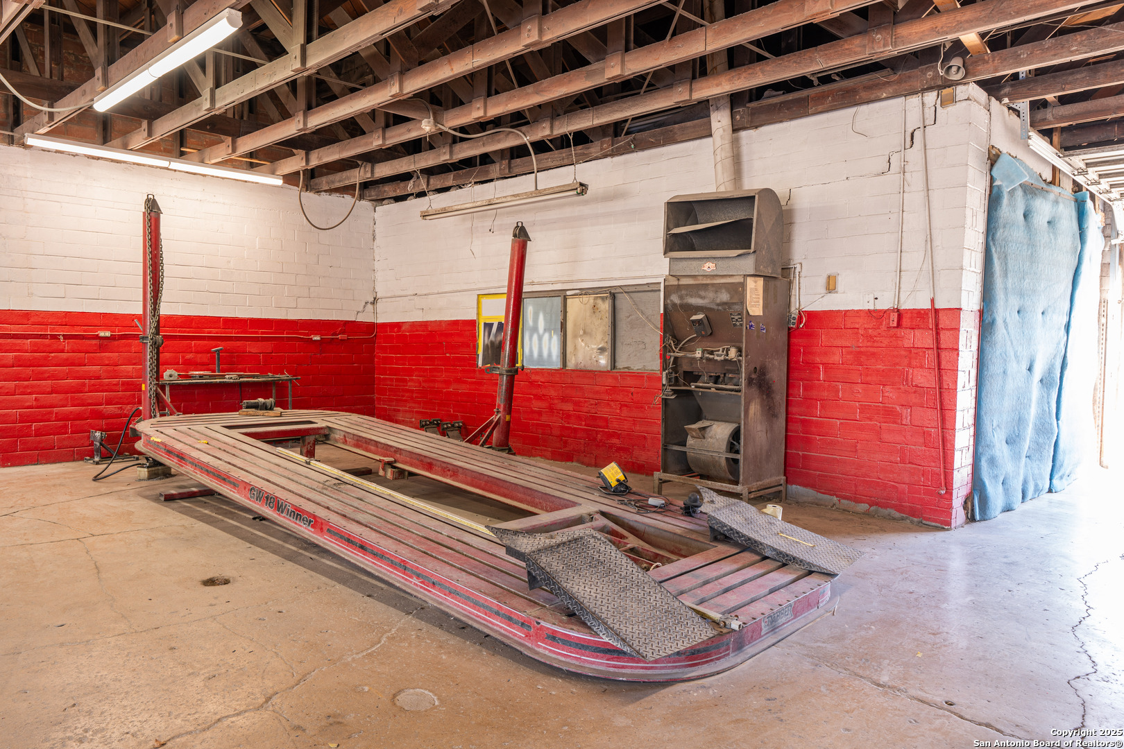 1216 Fredericksburg San Antonio TX 78201