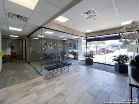 3700 Fredericksburg San Antonio TX 78201