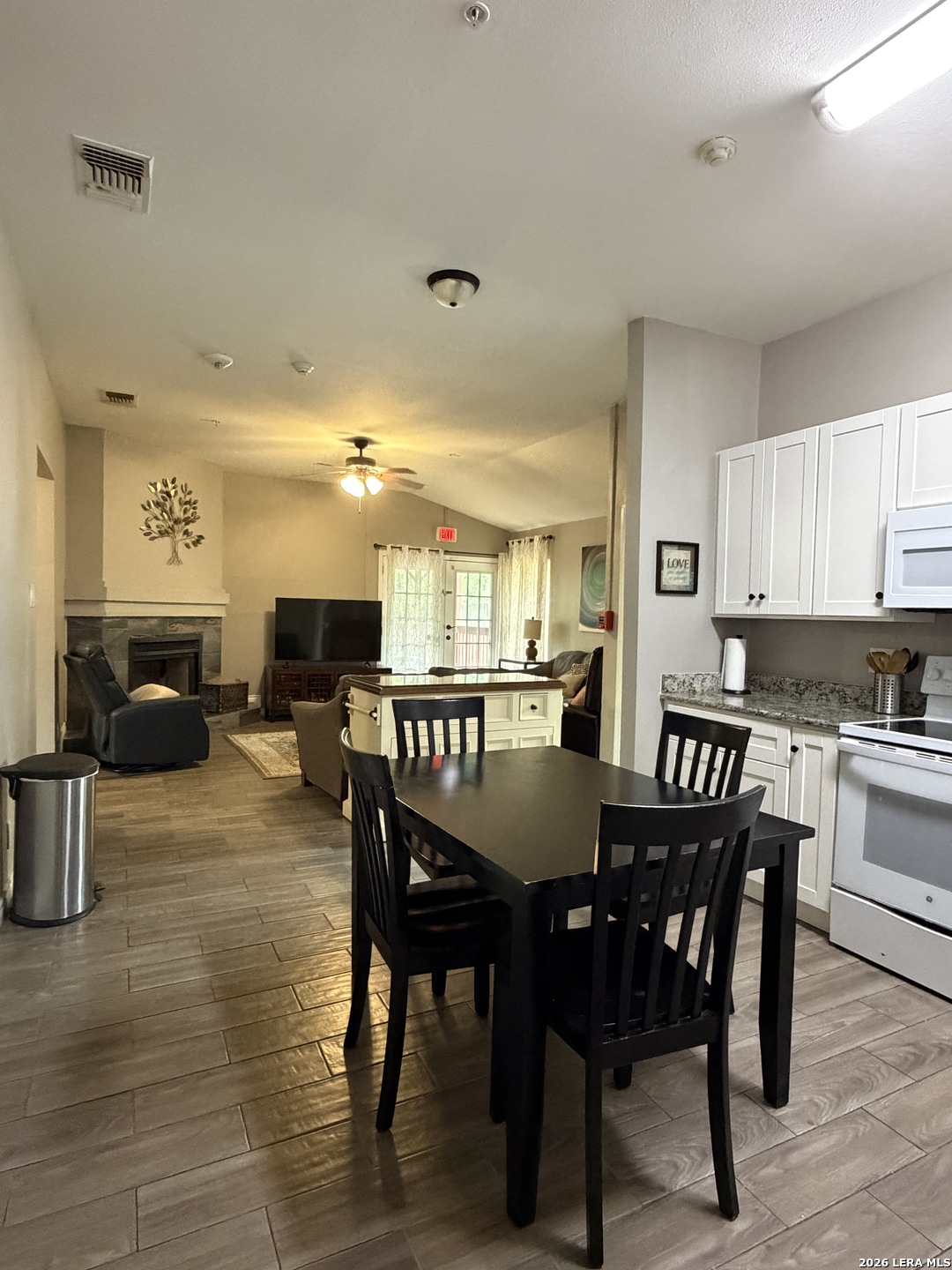647 Cypressgreen Drive San Antonio TX 78245