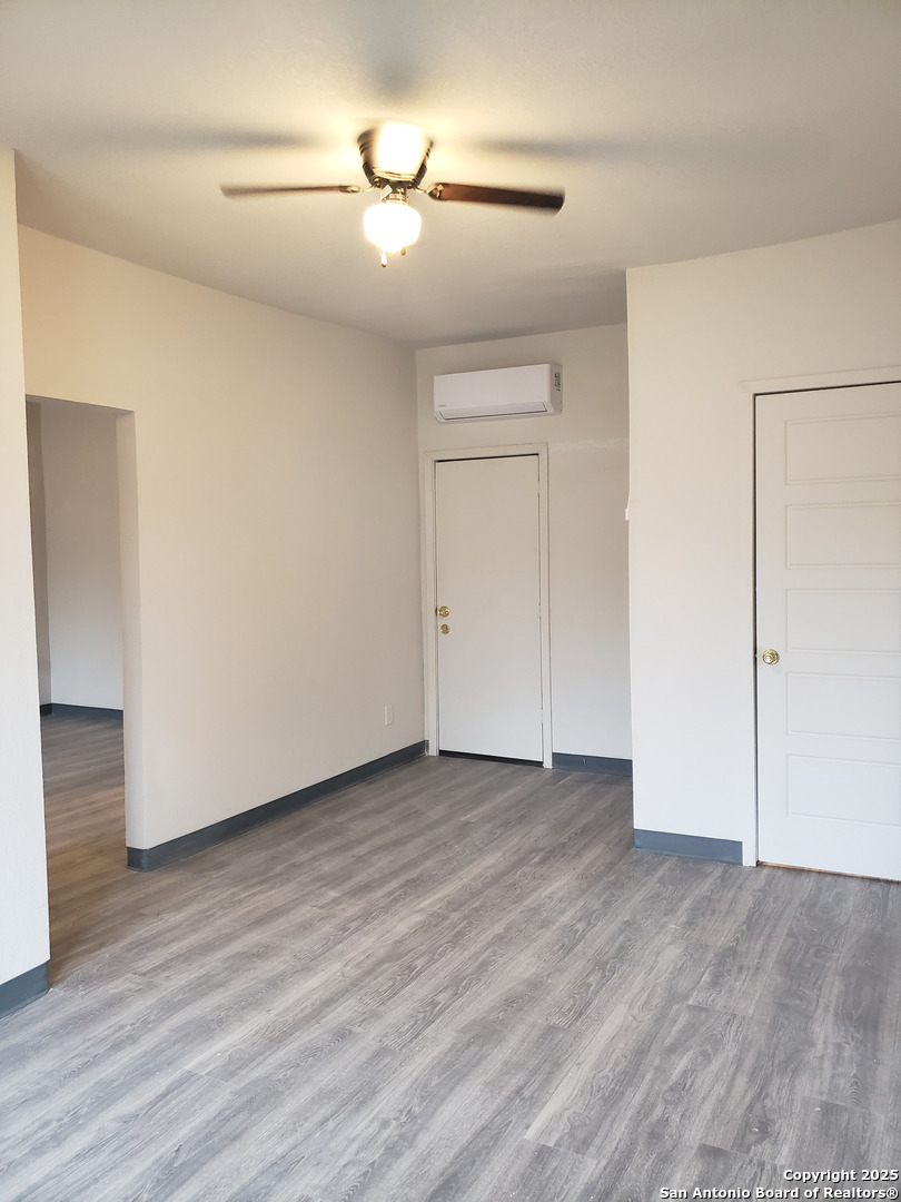 1211 Gladstone San Antonio TX 78225