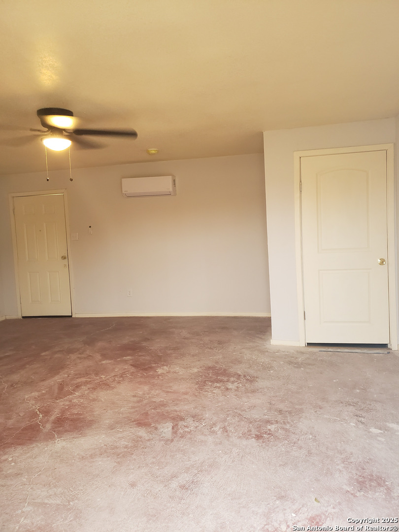 1211 Gladstone San Antonio TX 78225