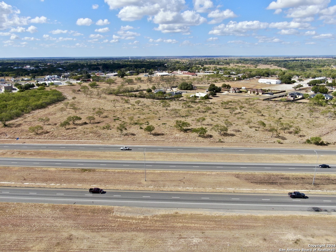 19260 Mcdonald Street Lytle TX 78052