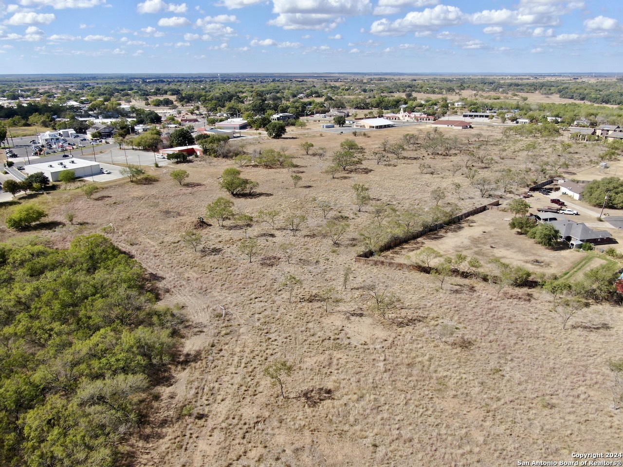 19260 Mcdonald Street Lytle TX 78052