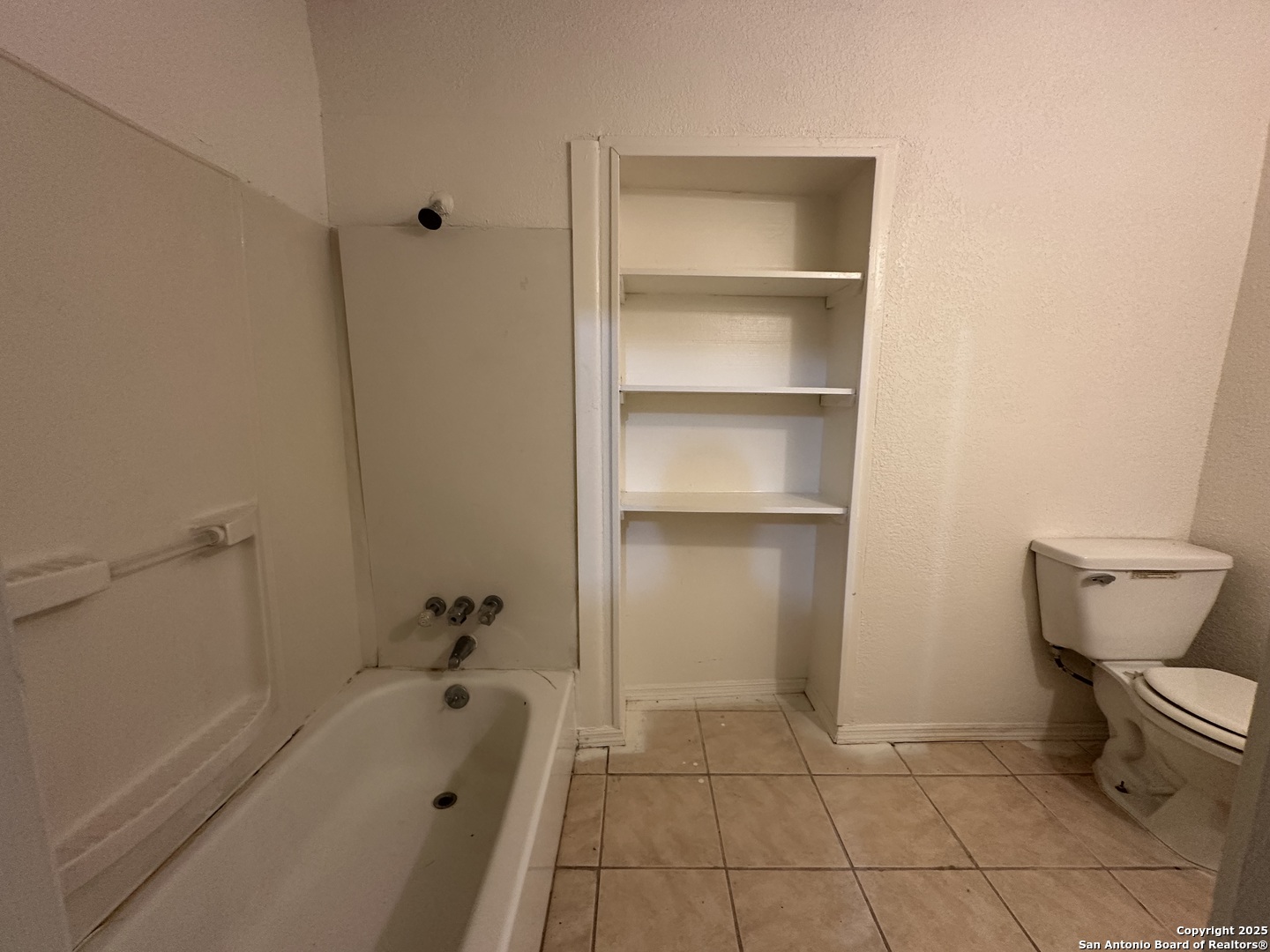 6628 Crestway San Antonio TX 78239