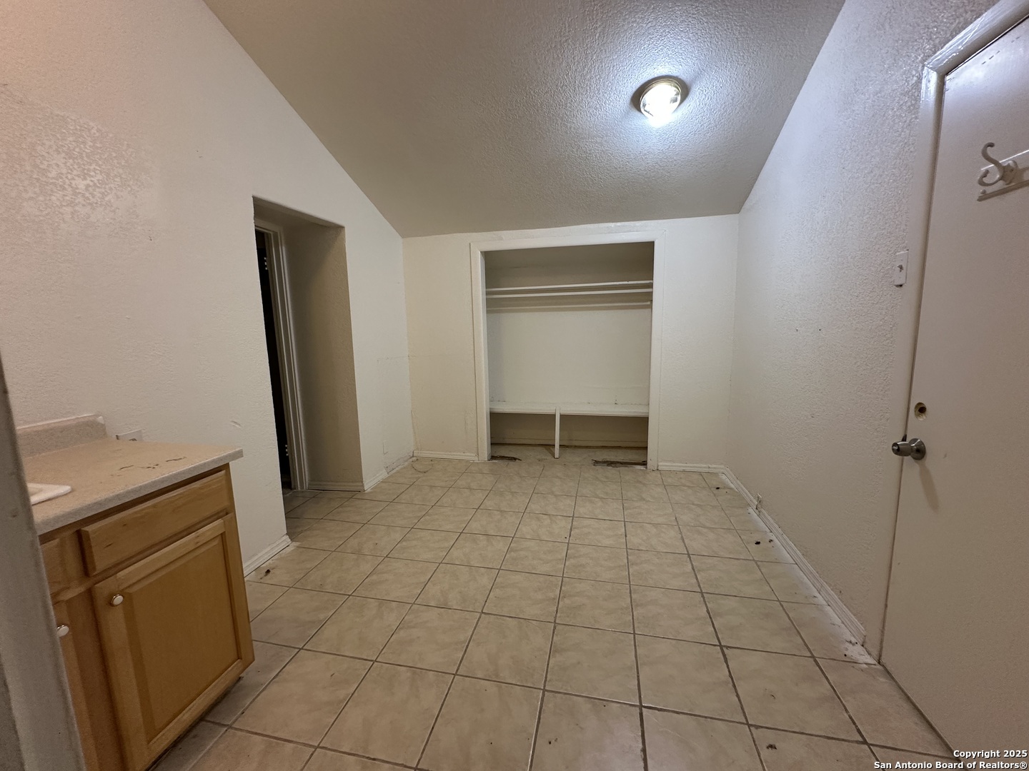 6628 Crestway San Antonio TX 78239