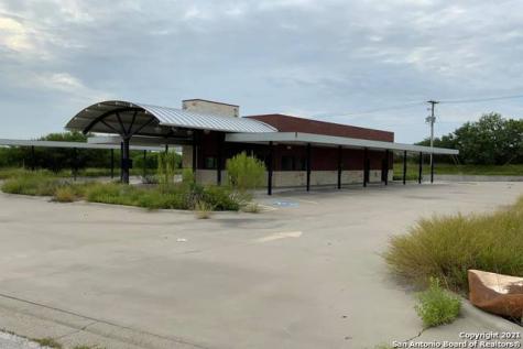 6280 Highway 281 Three Rivers TX 78071