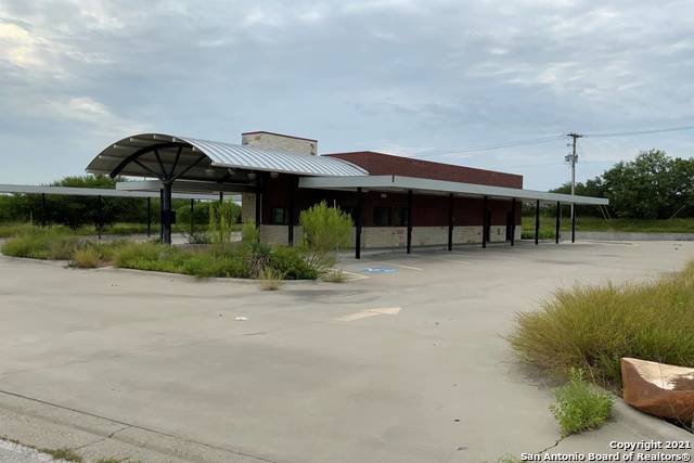 6280 Highway 281 Three Rivers TX 78071