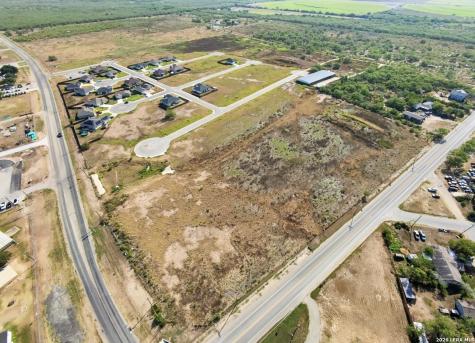 1490 E Fm 476 Poteet TX 78065