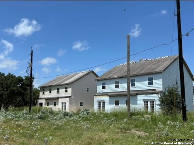 1601 Mathis Rockport TX 78382