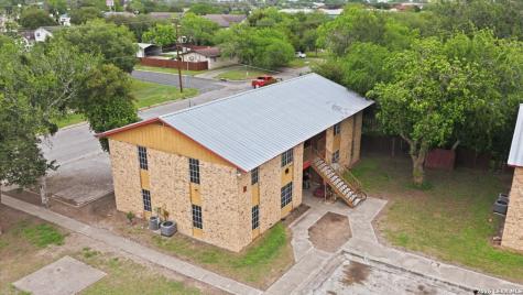 600 E Crockett Street Beeville TX 78102