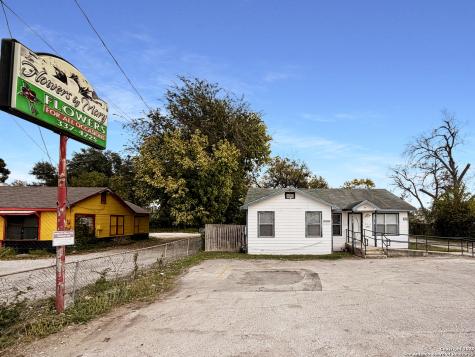 544 S Ww White San Antonio TX 78220