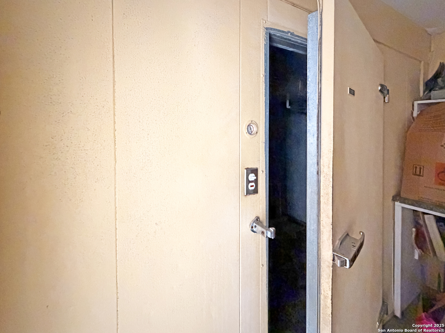 544 S Ww White San Antonio TX 78220