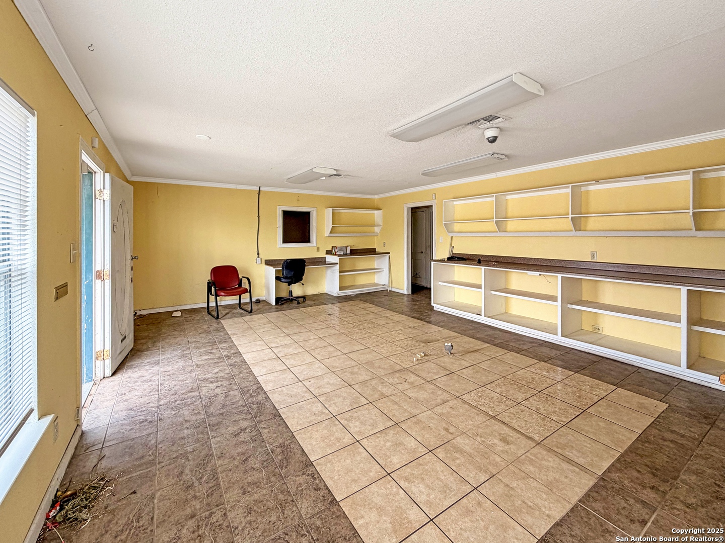 544 S Ww White San Antonio TX 78220