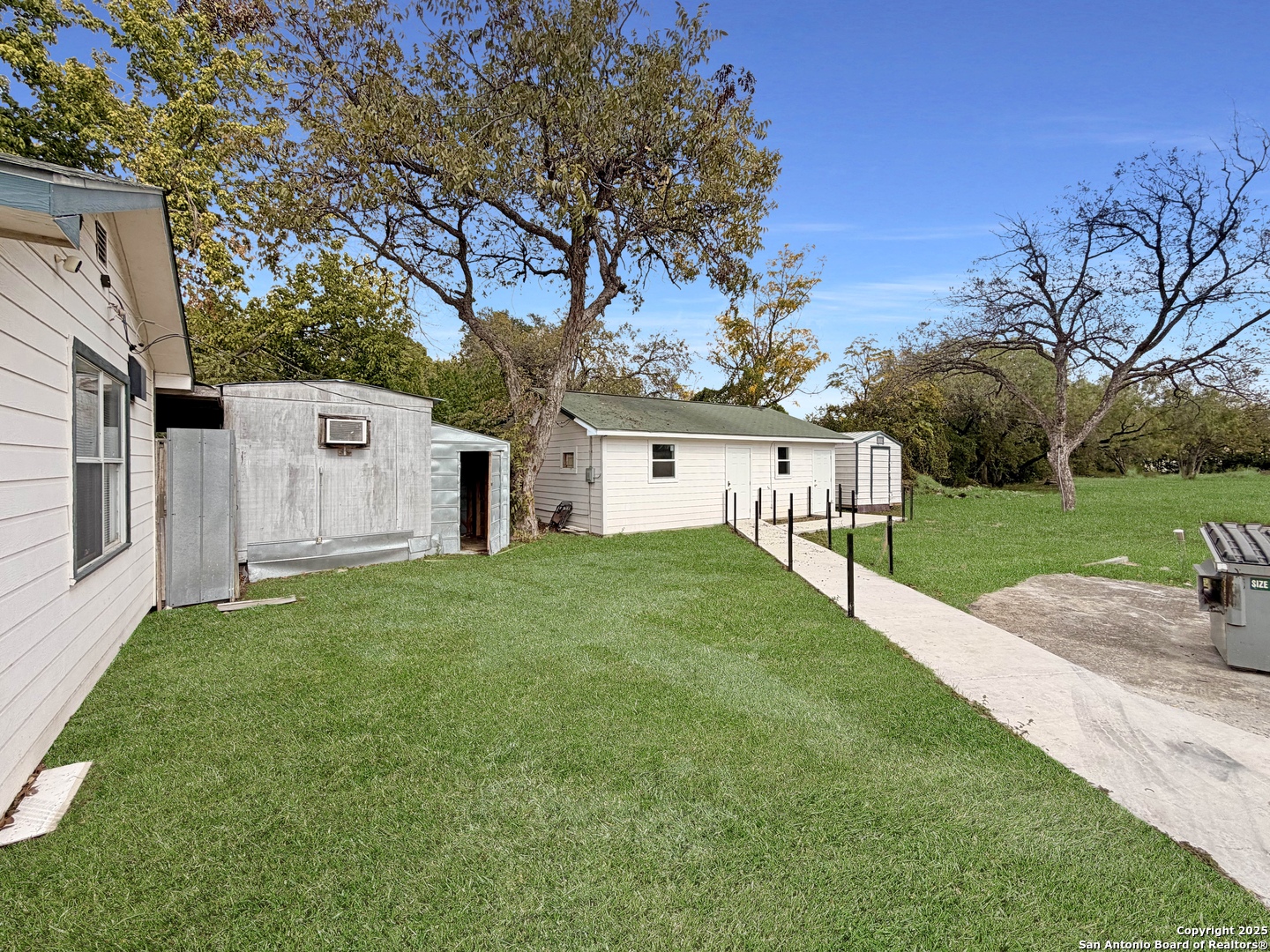 544 S Ww White San Antonio TX 78220