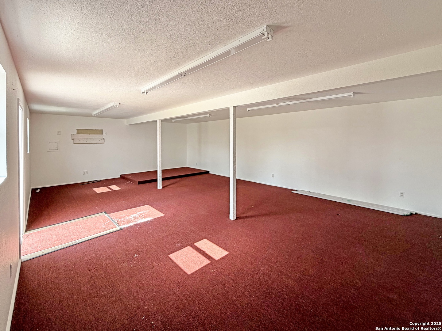 544 S Ww White San Antonio TX 78220