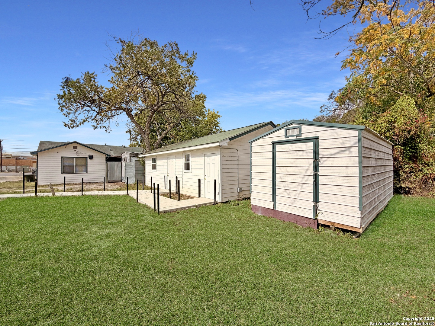 544 S Ww White San Antonio TX 78220