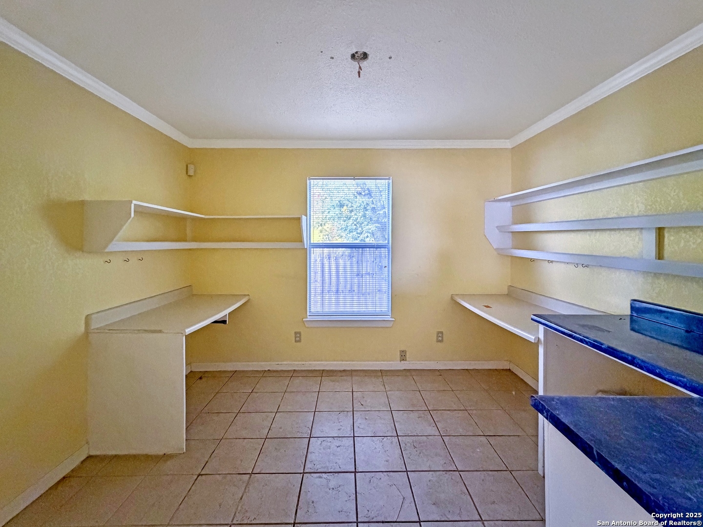 544 S Ww White San Antonio TX 78220