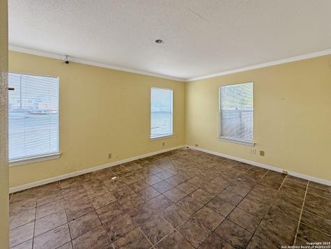 544 S Ww White San Antonio TX 78220