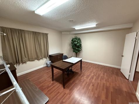 16209 San Pedro Hollywood Park TX 78232