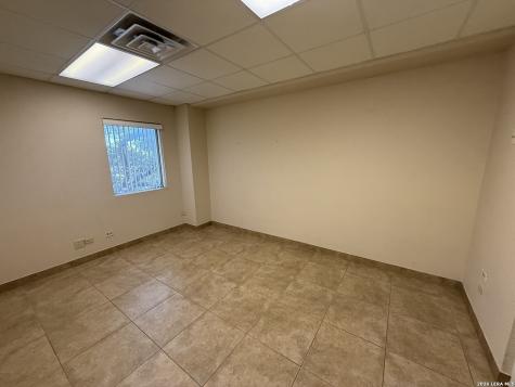 16209 San Pedro Hollywood Park TX 78232