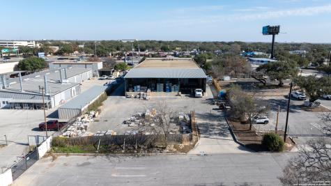 16209 San Pedro Hollywood Park TX 78232
