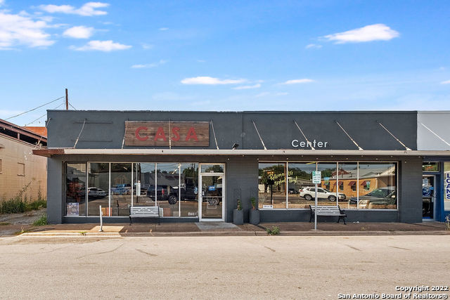 123 W Nopal Street Uvalde TX 78801
