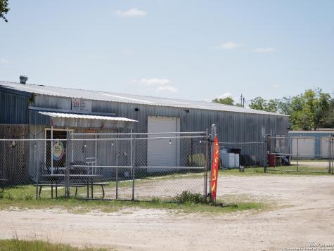 804 S Tx Highway 55 Rocksprings TX 78880